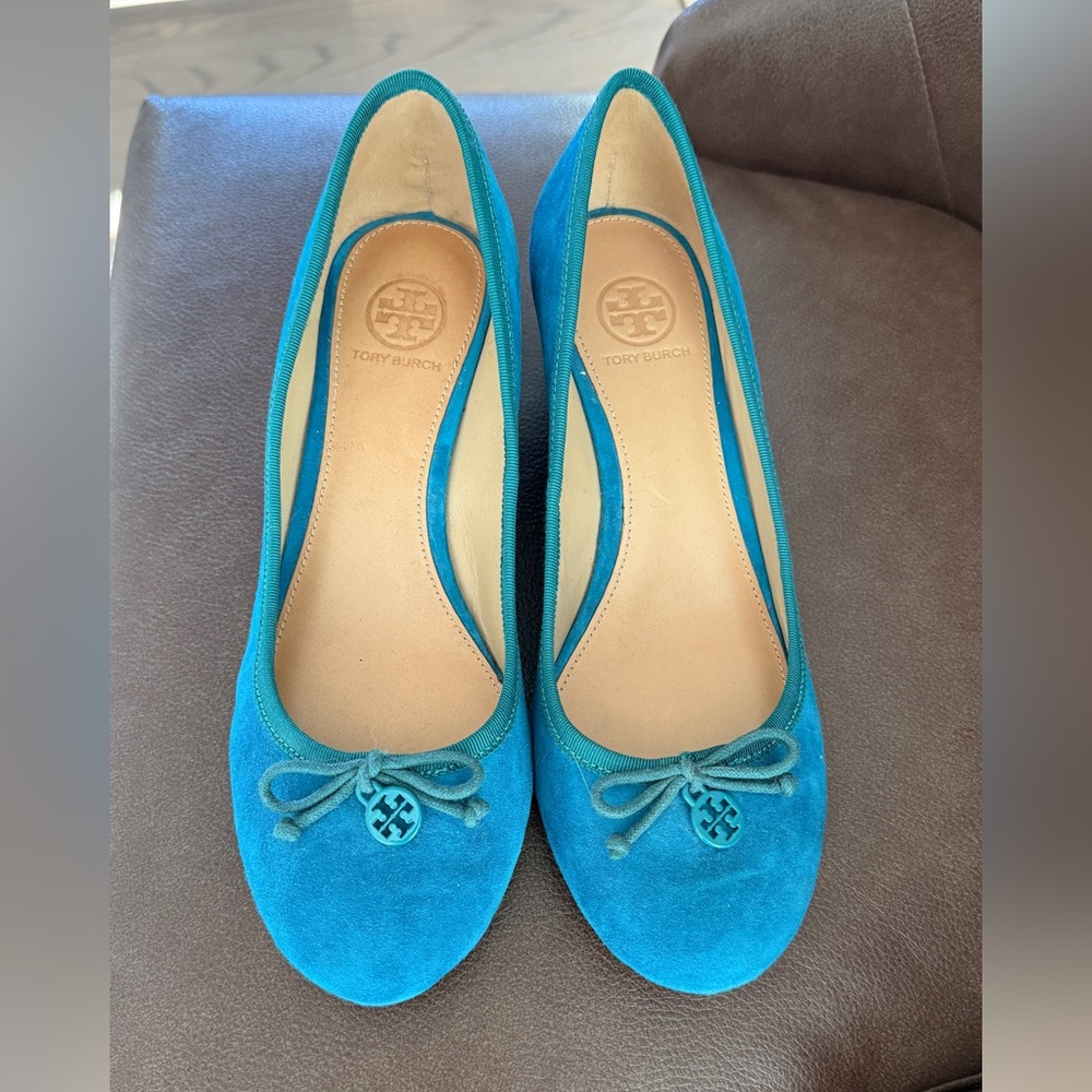 Tory Burch Women's Teal Suede Wedges Size 8
